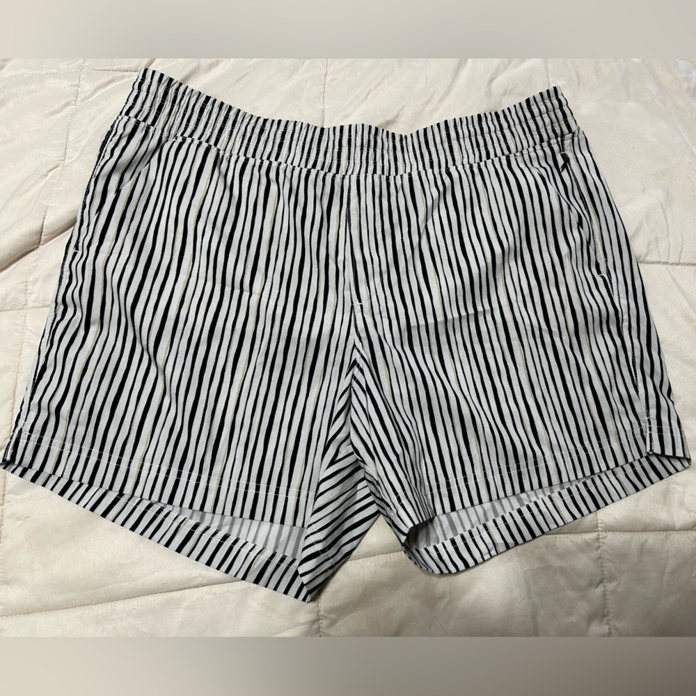 Old Navy Black and White Striped Active Shorts